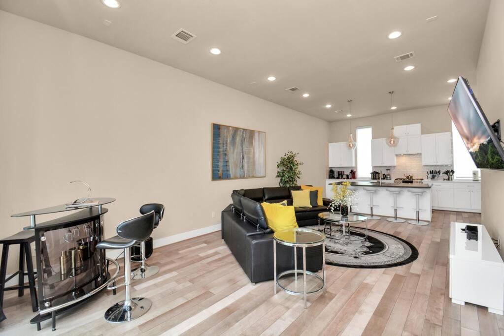 Beautiful Luxurious Houston Galleria Home المظهر الخارجي الصورة
