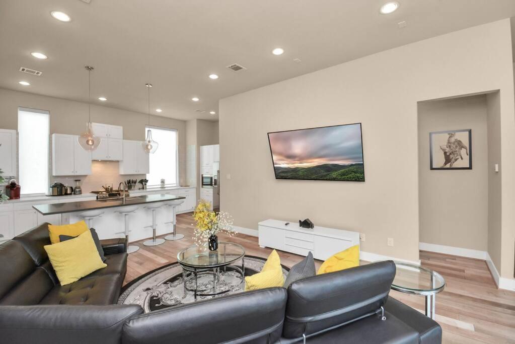 Beautiful Luxurious Houston Galleria Home المظهر الخارجي الصورة