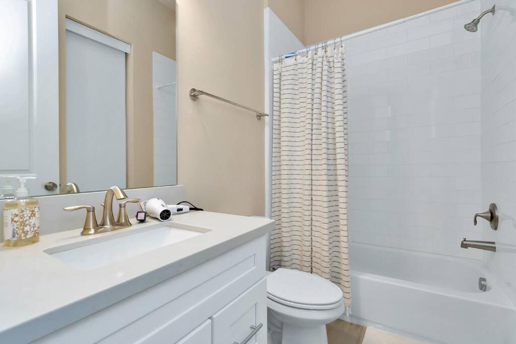 Beautiful Luxurious Houston Galleria Home المظهر الخارجي الصورة