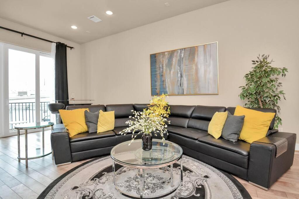 Beautiful Luxurious Houston Galleria Home المظهر الخارجي الصورة